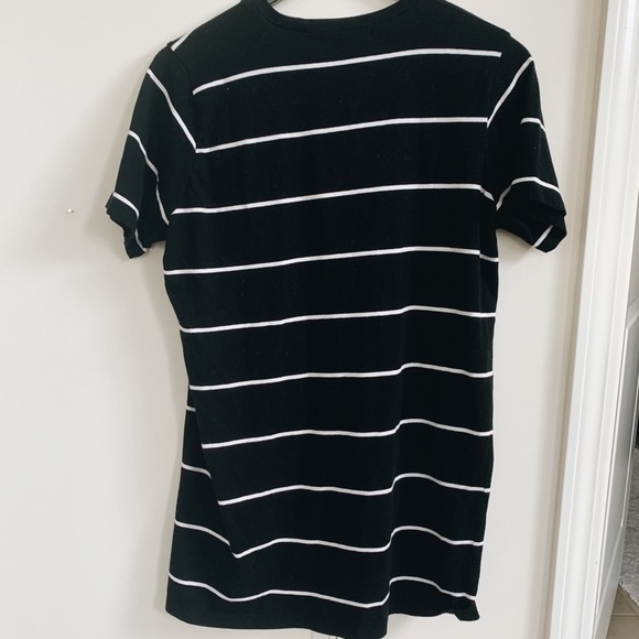 💀BOGO FREE Brandy Melville Striped T Shirt Tunic - Picture 3 of 4